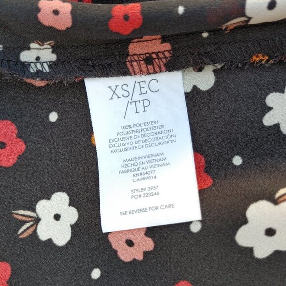 Lovely CABI Floral Blouse Women's XL Deep V neck Striped Cuffs - Picture 4 of 8